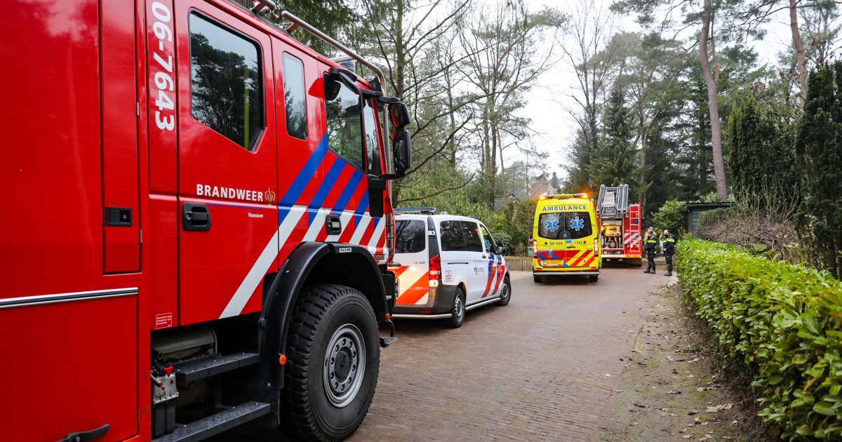 Keukenbrand in Vaassen: twee personen gewond.