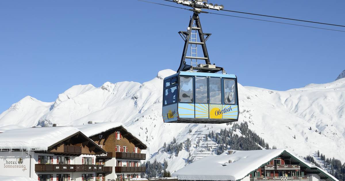 Winters weekend met zondag lokaal ruim vijf centimeter sneeuw, dode door gladheid in Duitsland