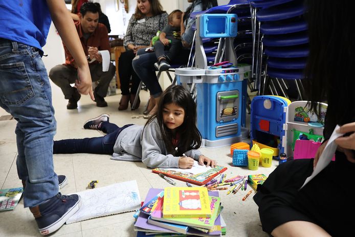 Migrantenkinderen in een opvangcentrum in McAllen, Texas.