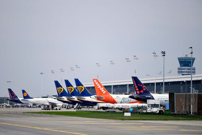 Toestellen van Brussels Airlines, Ryanair en Easyjet staan allen voor onbepaalde tijd geparkeerd op Brussels Airport.