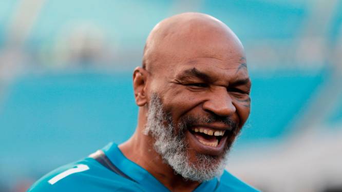 Bokslegende Mike Tyson maakt op zijn 54ste comeback