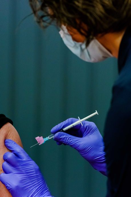 Nederland bereikt mijlpaal 1 miljoen vaccinaties, Europese middenmoot in zicht