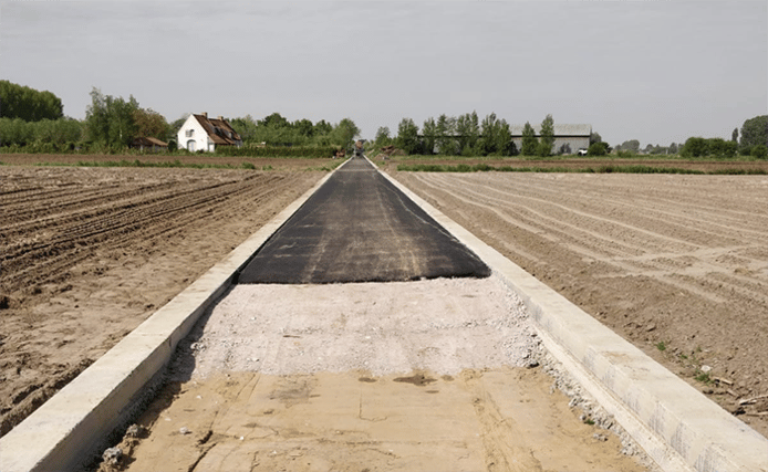 Werken fietssnelweg tussen Eeklo en Zelzate hervat | Assenede | hln.be
