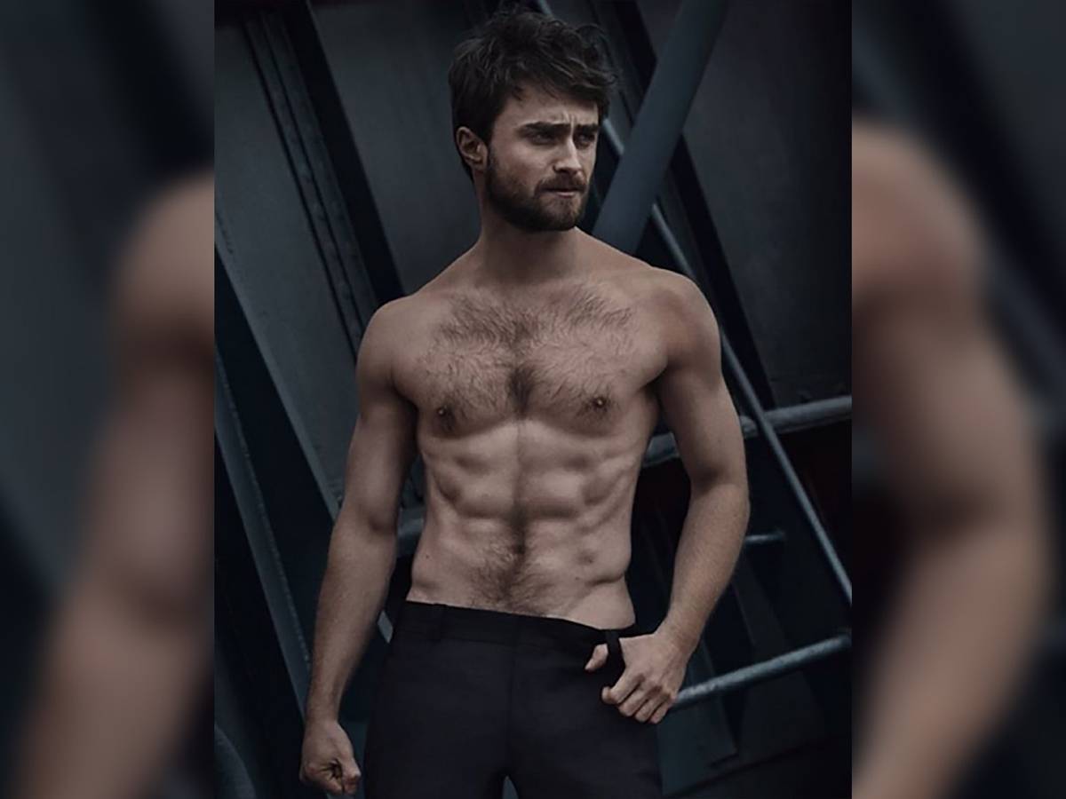 Daniel Radcliffe toont sixpack op sexy foto | Show | destentor.nl