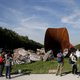 Maker 'Vagina van de koningin' wil monument voor 'dirty politics'