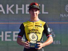 Groenewegen nipt geklopt door Viviani in Dubai
