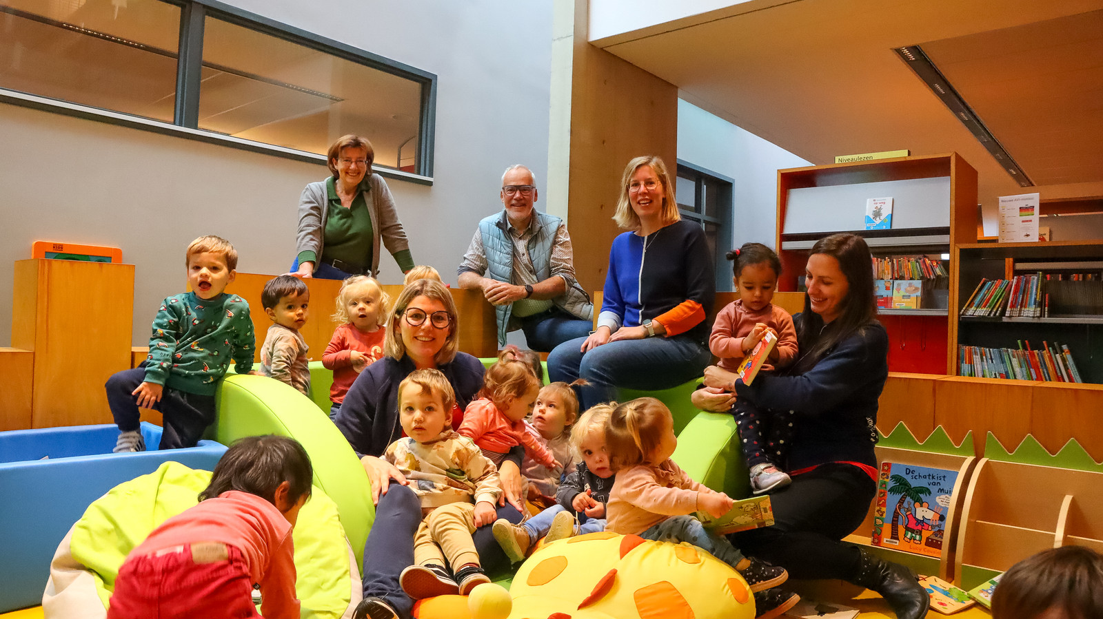 Bibliotheek Oostende heeft een vernieuwde kinderhoek waar ook baby’s en ...