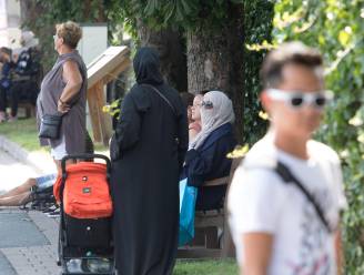Oostenrijk wil hoofddoeken in kleuterscholen verbieden