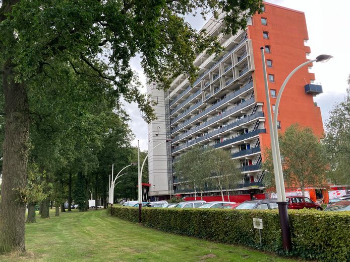 ontruiming-ge-ist-bij-flat-almelose-schoonmaakster-als-je-binnenkomt