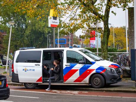 Getuige zag Javid (30) lachend kijken, nadat hij zijn ex op het spoor had geduwd