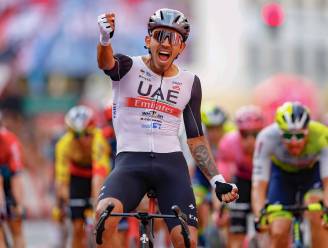 Juan Molano troeft Kaden Groves af en wint massasprint in Vuelta, Boy van Poppel derde