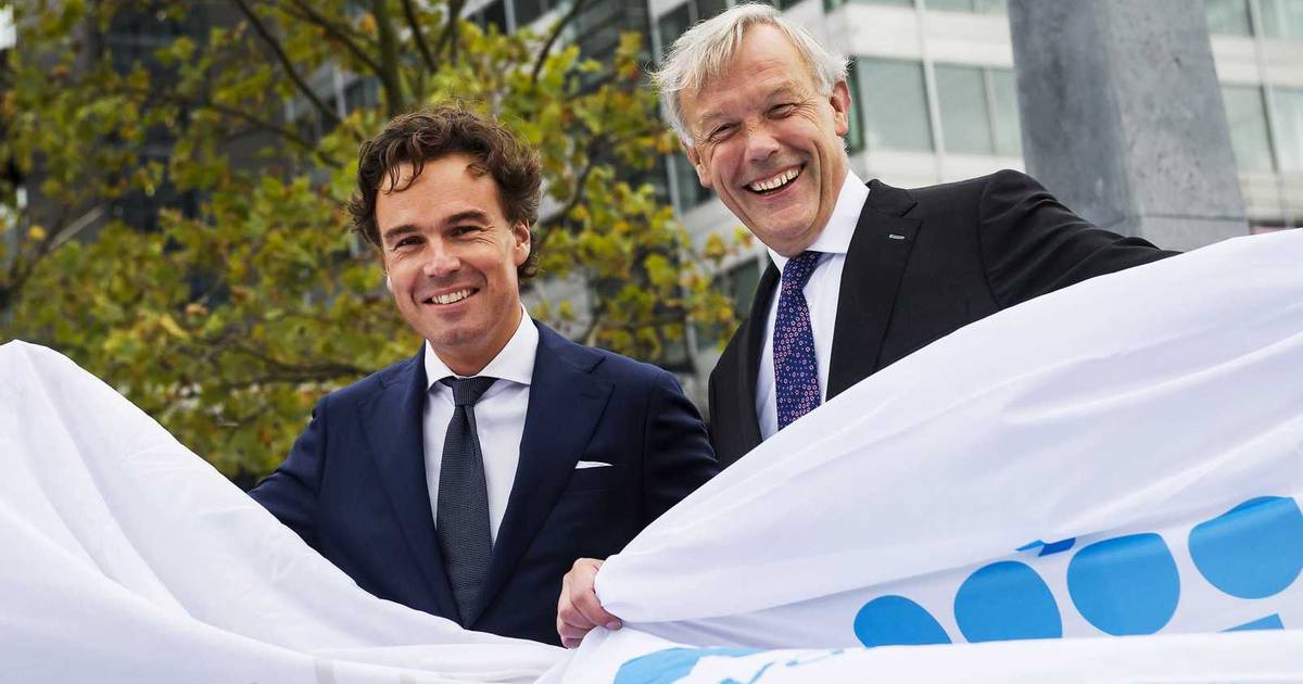 'Vertrek Eurlings bij KLM was een moeilijke kwestie' | Economie | AD.nl