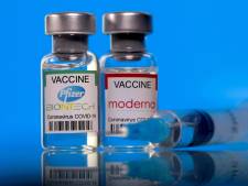 Un vaccin de Pfizer adapté à Omicron sera prêt en mars, en automne pour Moderna