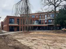 Apeldoornse Julianakwartier af door oplevering 2 woon-zorgcomplexen 