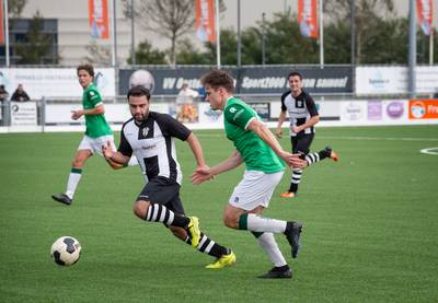 Hattrickheld Hoefnagels zorgt voor blijdschap in Oosterhout: ‘Dit gaan we zeker goed vieren’