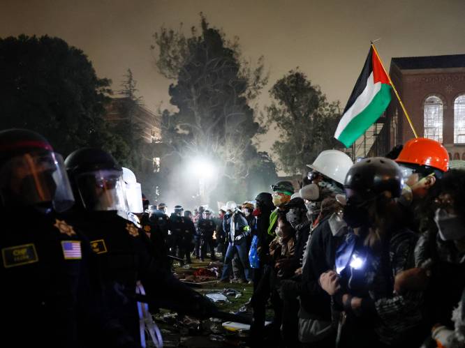 Mobilisation en soutien à Gaza: : arrestations et démantèlement des barricades sur différents campus américains 