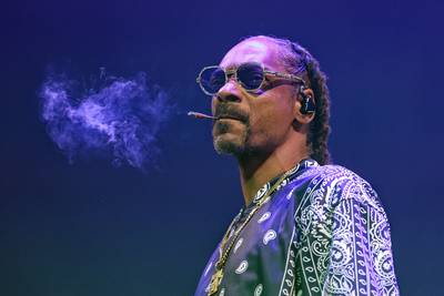 Stopt Snoop Dogg écht met wiet roken? Rapper neemt fans beet met slimme marketingstunt