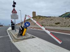 Slagboom boulevard hangt er voor vijfde keer kapot bij: ‘Schade begint op vernieling te lijken’