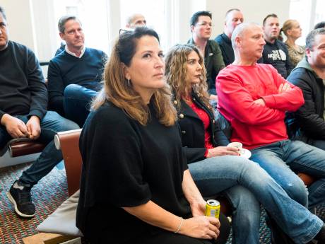Loting voor kraamverkopers waarschijnlijk van de baan, politiek spreekt schande van aanpak
