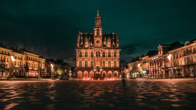 
Earth Hour: stad dooft lichten op Oudenaardse monumenten: “Doe mee en zet een uur al je elektrische apparaten uit”