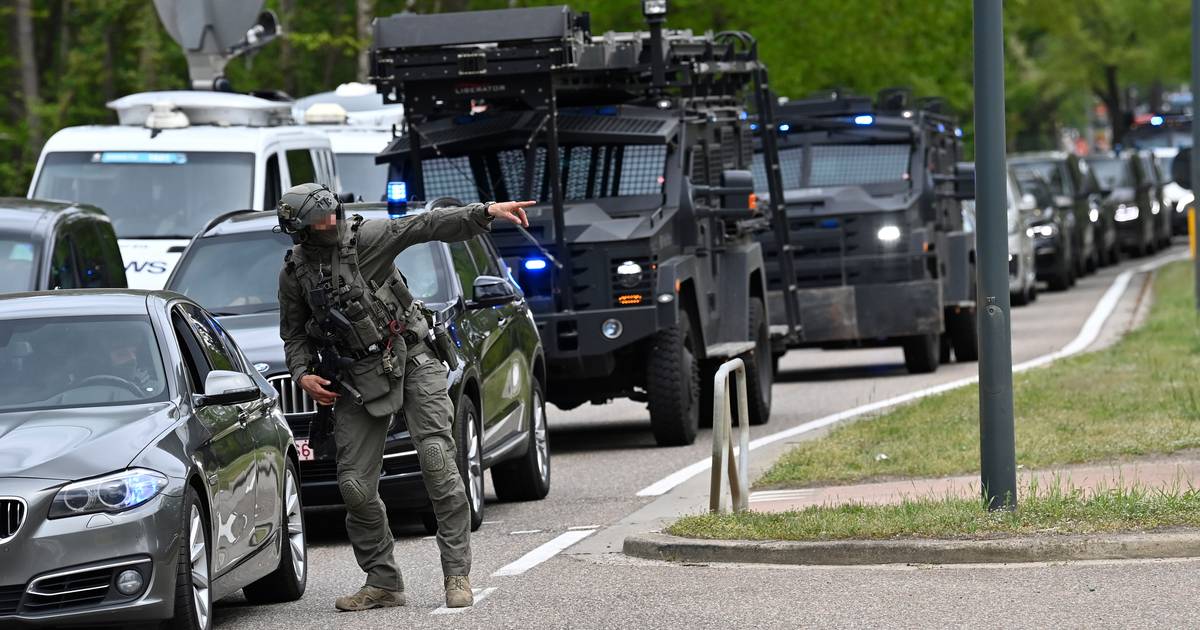 Ik Wens De Belgische En Buitenlandse Politie Veiligheidsdiensten Veel Succes Met De Zoektocht Oozo Nl