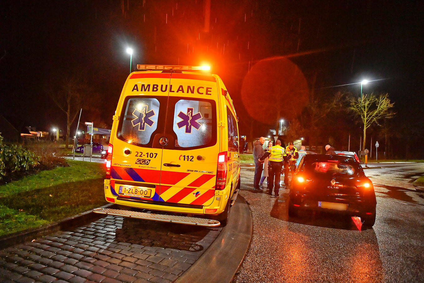 Twee auto's betrokken bij kopstaartbotsing in Bergeijk Foto ed.nl