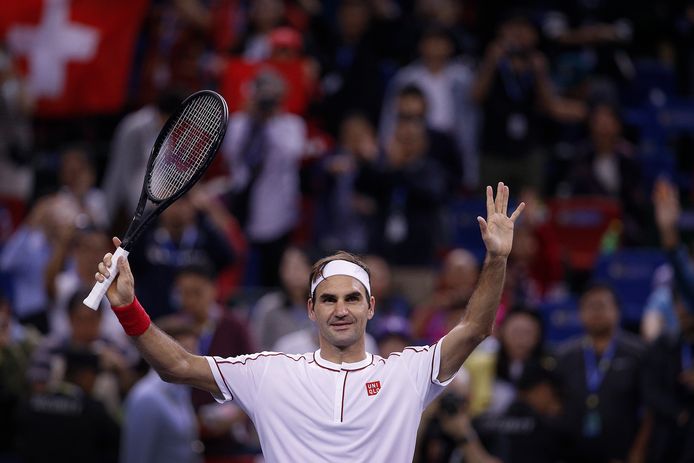 Federer na zijn winst tegen Goffin. De Zwitser won het toernooi van Shanghai al in 2017 en 2014.