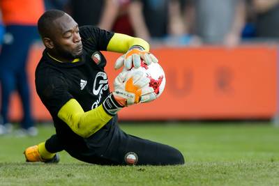 Vermeer maakt rentree bij Feyenoord na blessureleed