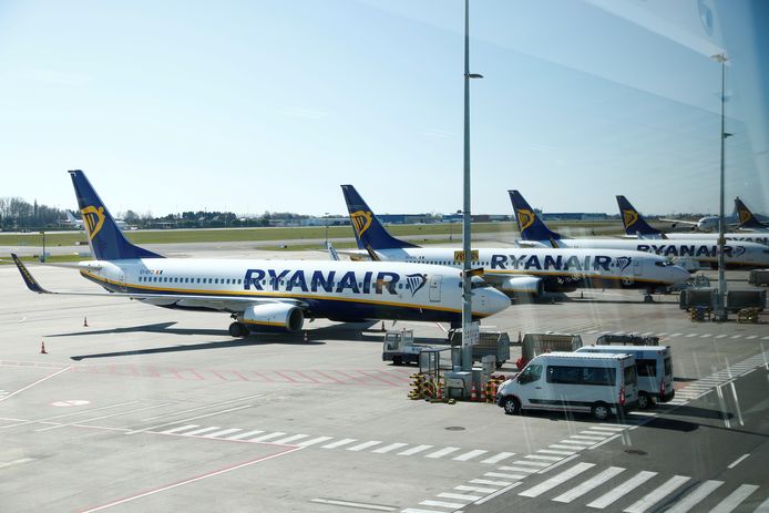 Archiefbeeld. Vliegtuigen van Ryanair op de luchthaven van Charleroi.