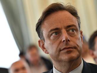 De Wever noemt Schild & Vrienden "ranzig": "We gaan dit opkuisen"