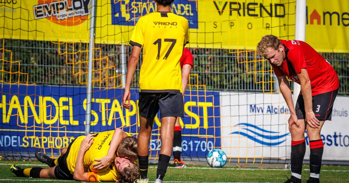 Alcides gaat terug naar de basis en wil met eigen jongens overleven in de tweede klasse: ‘Winnen is 