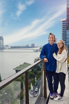 De terrassentoren is klaar en Bonne en Lise werden ervoor ingeloot: ‘We hebben heel veel geluk gehad’