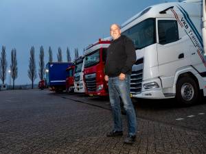 Gereedschap, diesel én bier gestolen: weer elf trucks opengebroken in Terheijden

