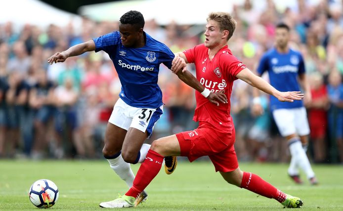Joachim Andersen in actie namens FC Twente.