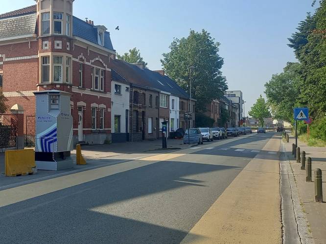 Superflitspaal houdt de wacht langs de Gestichtstraat in Zwijnaarde