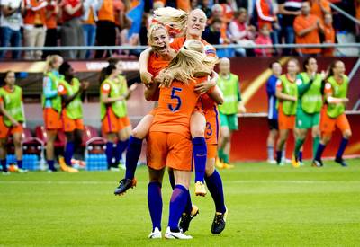 De mooiste foto's van het openingsduel tussen Oranje en Noorwegen
