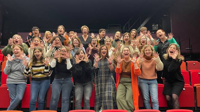 Dameskoor VocAtom en jeugdkoor Farfalle houden nieuw concert ‘Coronation’ in De Spot