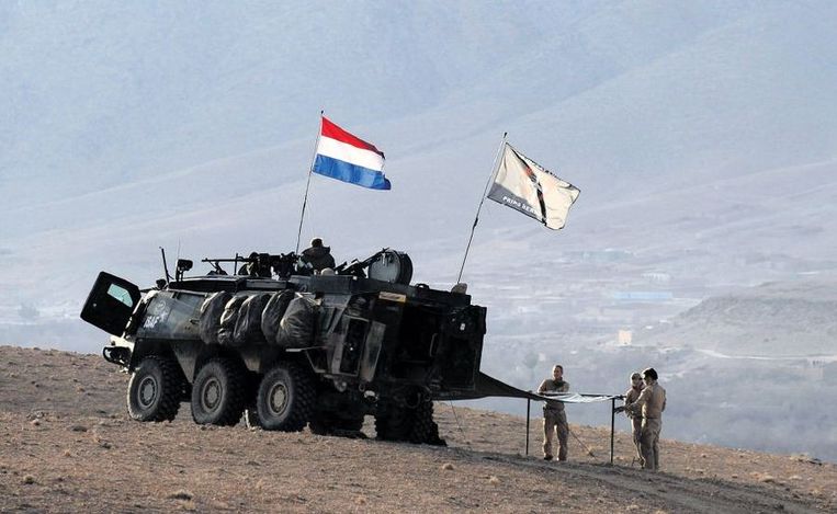  Nederlandse militairen in Uruzgan.  Beeld afp
