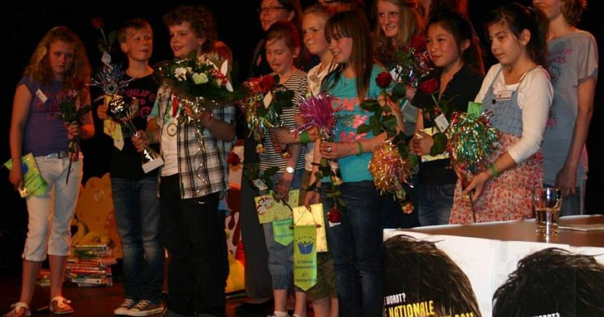 Naomi de Jong strandt in provinciale voorleesfinale