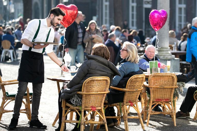 Gemiddeld genomen gaan er in Nederland van de duizend werkdagen 39 verloren aan ziekteverzuim. Beeld ANP