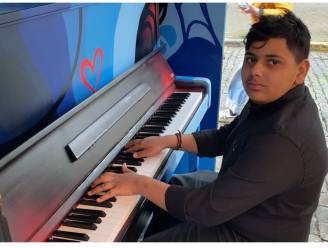 Toen Sioen hem per toeval hoorde, viel hij haast achterover: Ondrej (14) leerde zichzelf piano spelen dankzij... YouTube