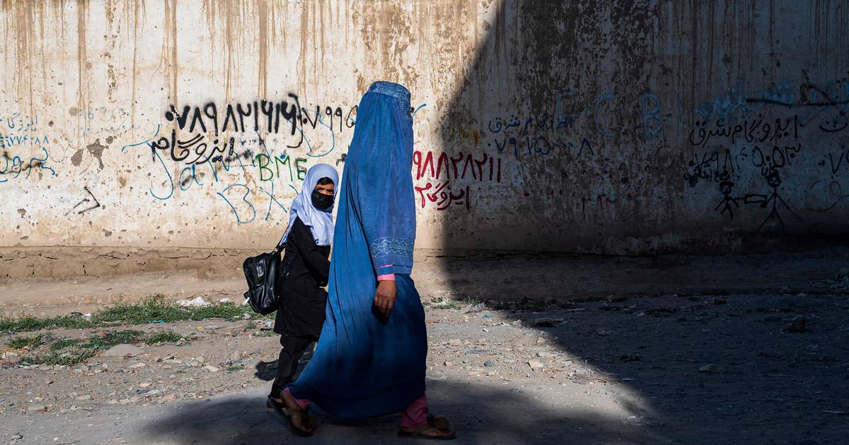 Un anno dopo che i talebani hanno preso il controllo dell’Afghanistan: ritorno al punto di partenza per ragazze e donne |  All’estero