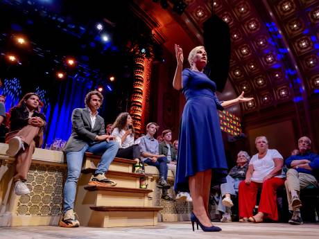 Voorzichtig tasten Klaver en Kuiken mogelijkheid van nieuwe linkse fusiepartij af