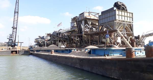 Kleidepot Deest helemaal verplaatst