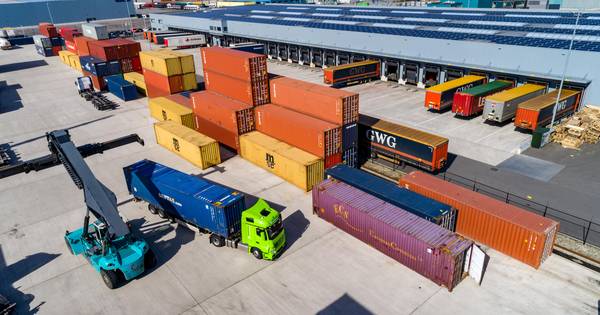 Politie-onderzoek naar opengesneden vrachtwagentrailers in Hasselt levert ‘nog niets op'.