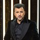 Özcan Akyol wordt bedreigd en verplaatst opnames radioprogramma naar Hilversum