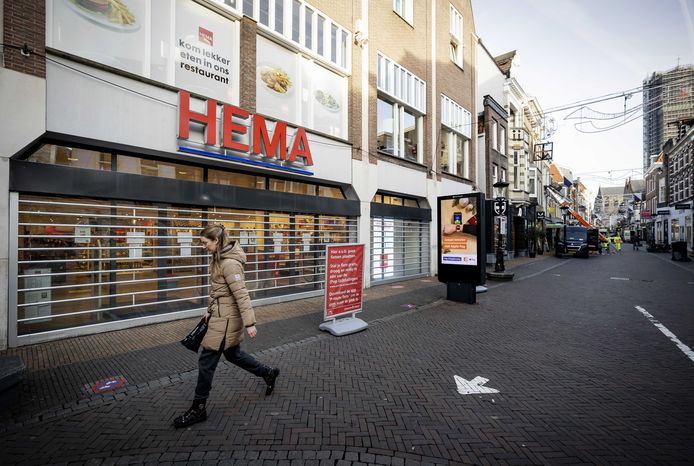 Hema voelt crisis en bestellingen bij leveranciers op | Economie | AD.nl