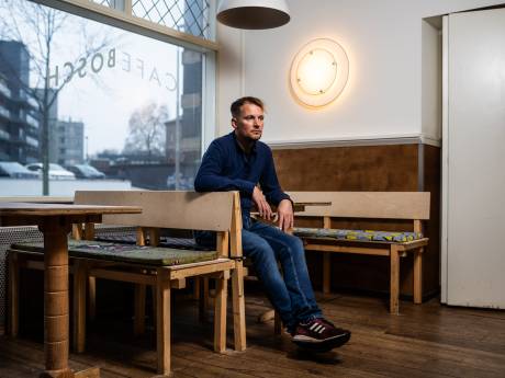 Rob te Kamp was jarenlang uitbater van Café de Kroeg en heeft nu grootse plannen met voormalig krakerspand