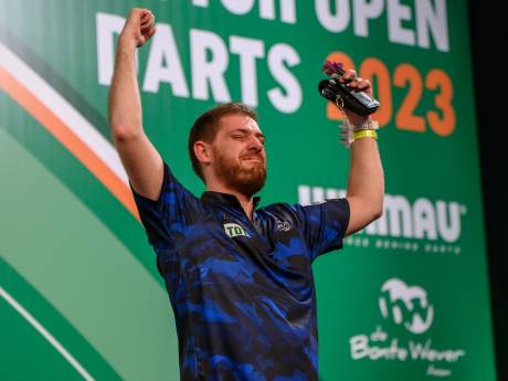 Berry van Peer (nummer 159 van de wereld) maakt indruk met zege op toptalent Josh Rock, Price te sterk voor ‘Barney’ 