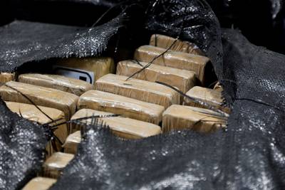 Meer dan twee ton cocaïne aangespoeld op stranden in noorden van Frankrijk